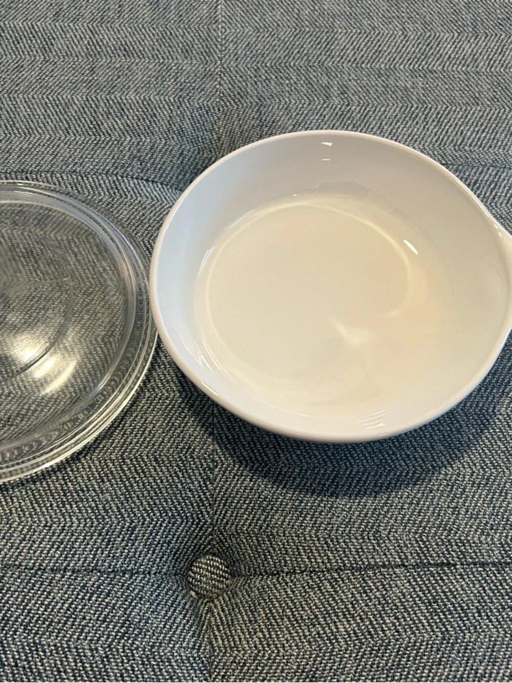 Corningware White Cookware Set with Blue Cornflower Pattern, 3-Piece W/ Lids - Picture 13 of 15